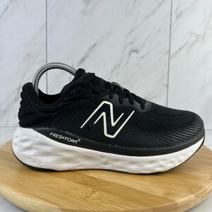 New Balance Fresh Foam X 840v1 Women's Size 7.5 D Black Athletic Sneaker W840FLK